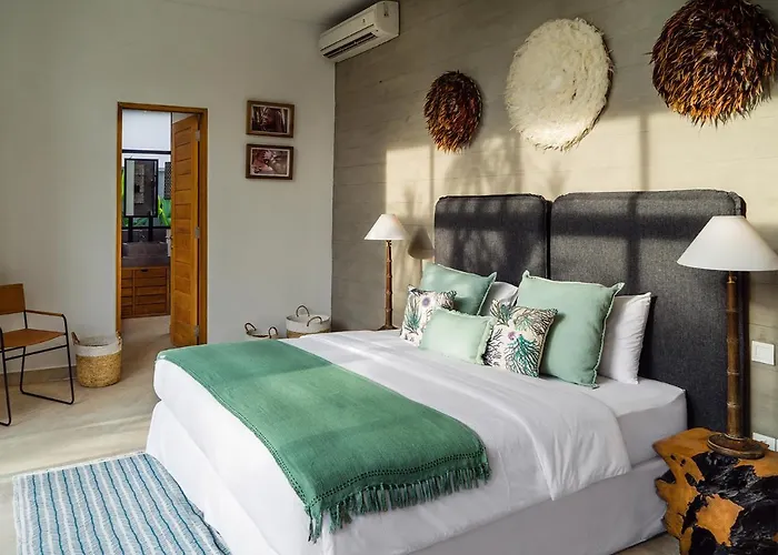 Hotel Beachside Villas - 3 Minute Walk To Batu Belig